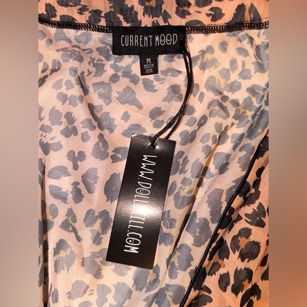 Dolls Kill/Current Mood Enticing Opulence Leopard print Robe - Picture 3 of 3